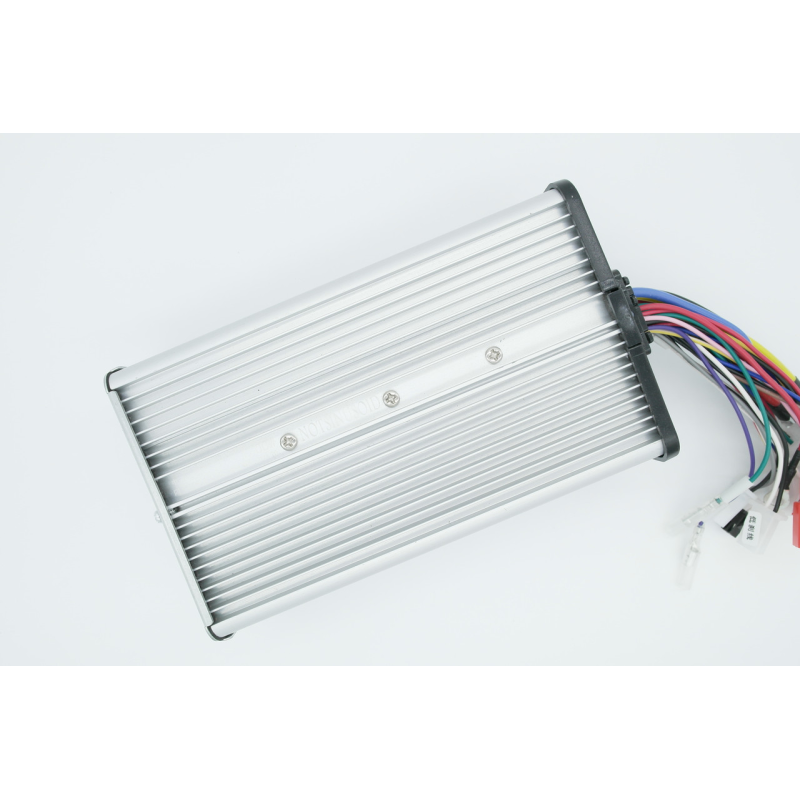 Контроллер для мотор-колеса  60V-72V 1500W 50A